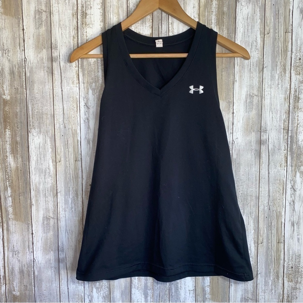 Under Armor Black Fitted V Neck Tank - Picture 1 of 5